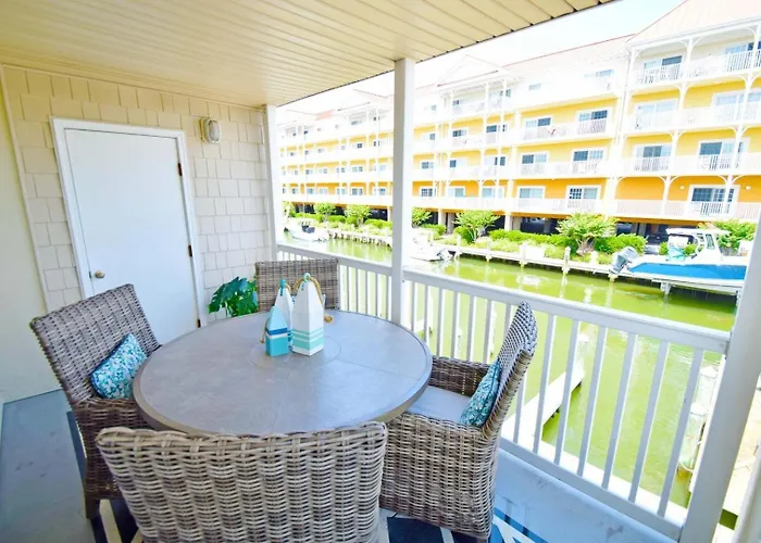 Apartment Aronimink 1b